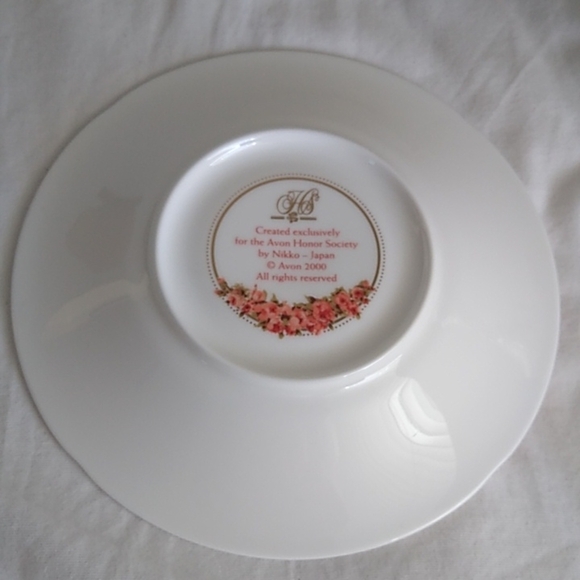 Avon 2000 Honor Society Tea Cup Mrs. Albee Nikko Japan - Picture 3 of 6
